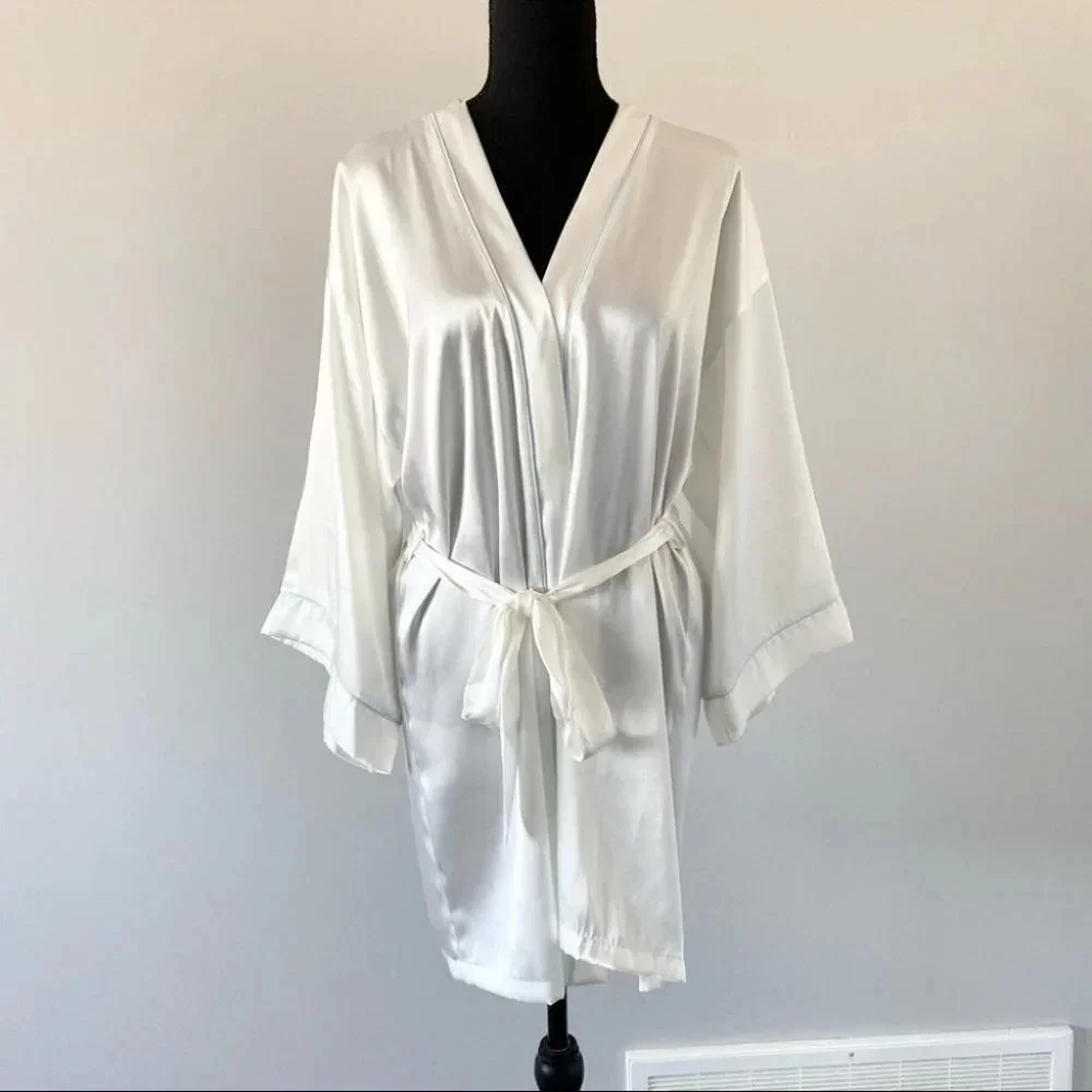 BLOOM BY JONQUIL The Bride Satin Wrap With Crystal